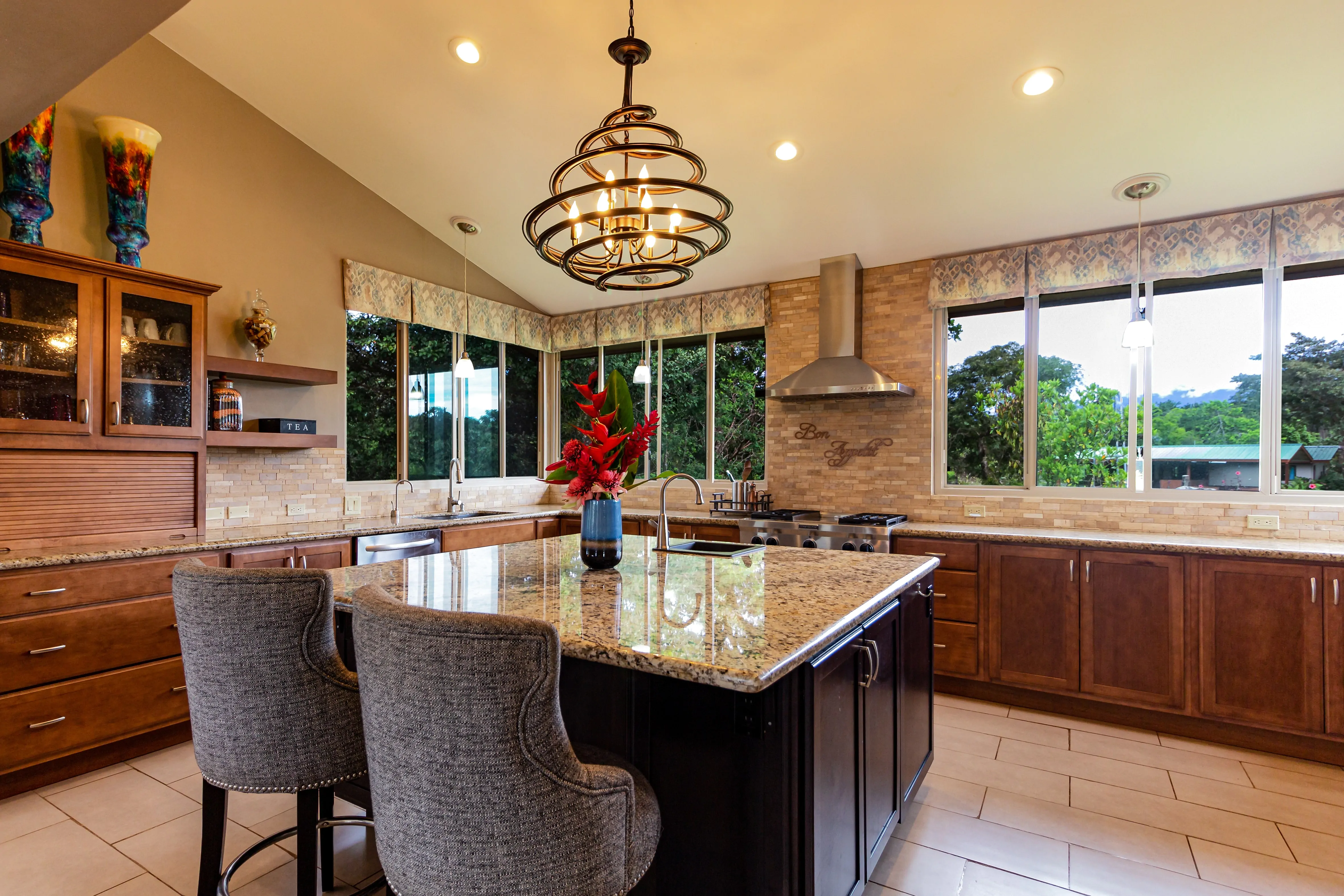 Top Tips To Light Your Home Beautifully And Practically